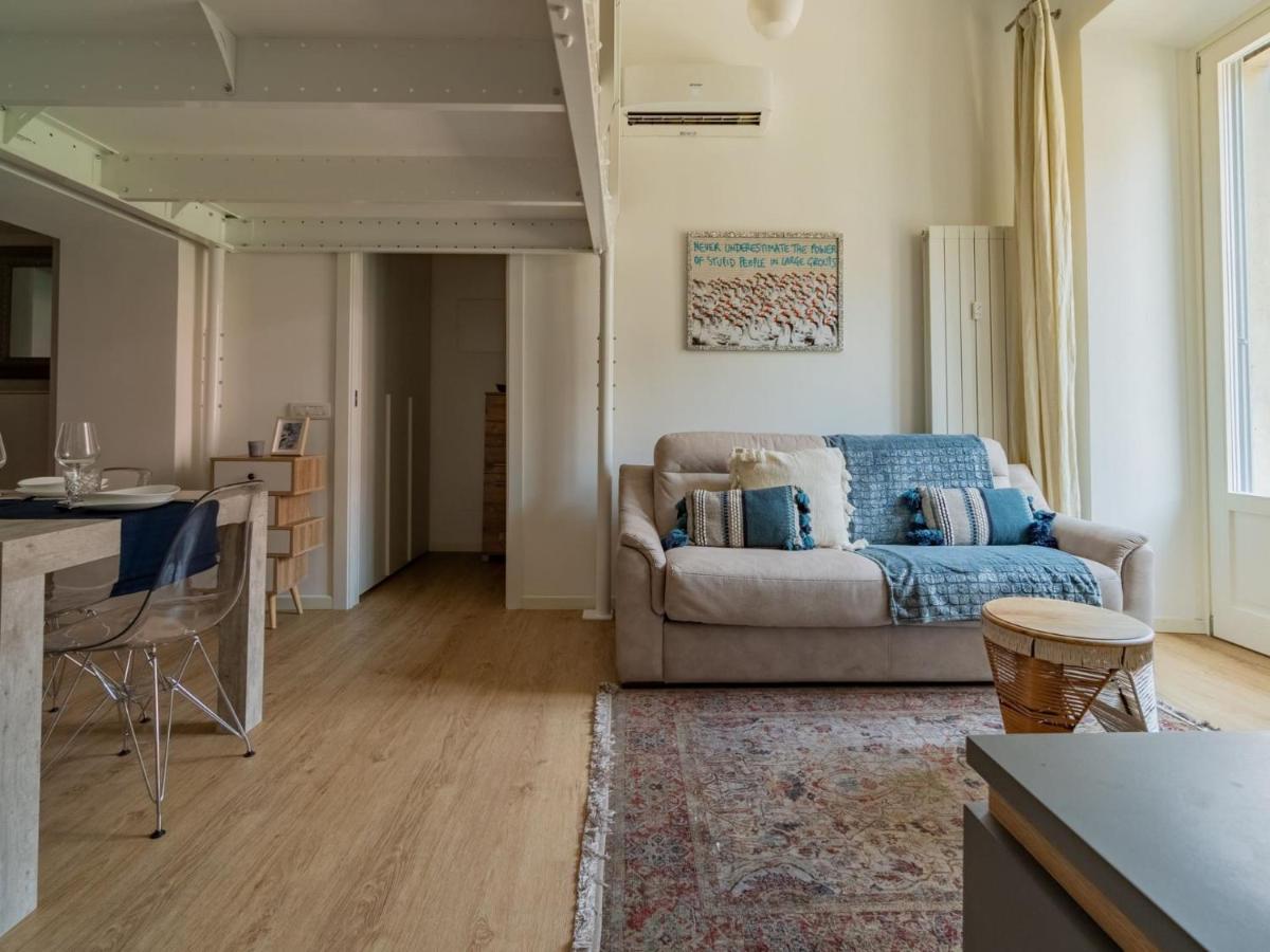 The Best Rent - Lovely Loft With Balcony Near Piazza Vetra Milão Exterior foto